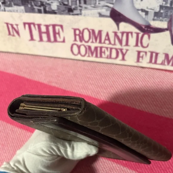 Nina Ricci Brown patterned and dark brown leather wallet - Picture 3 of 10